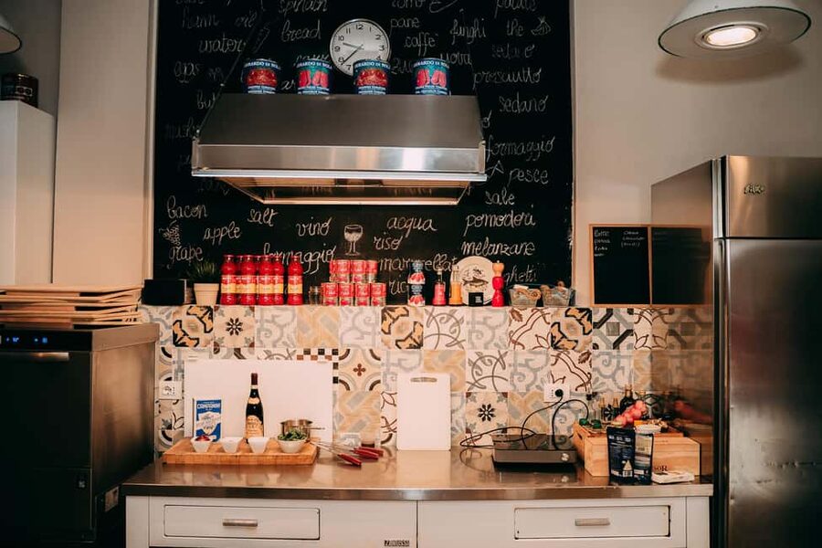 Verona: Hands-on Fresh Pasta and Tiramisù Cooking Class - Lunch with Valpolicella wine: eat your work, talk with the group