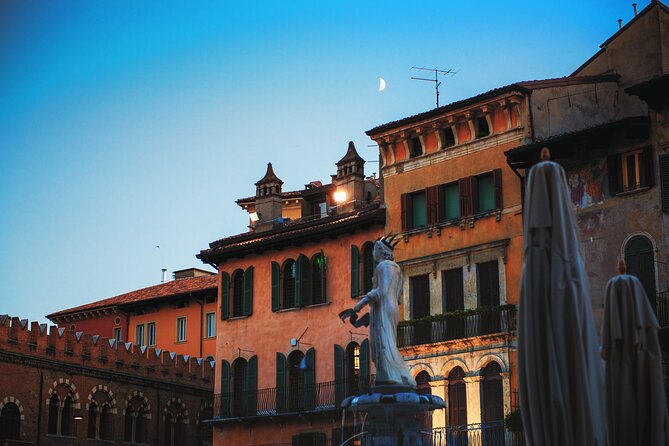 Verona Highlights with Local: Walking Tour Juliet's House Tickets - Juliet’s House tickets: what having them included changes