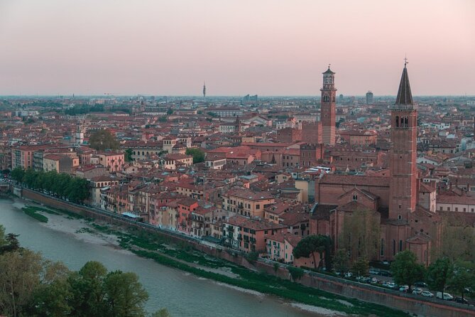 Verona Highlights with Local: Walking Tour Juliet's House Tickets - What’s included vs. what’s on you