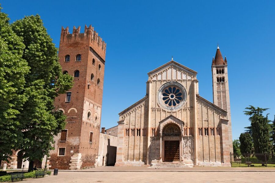 Verona: Hop-on Hop-off Tour 24 or 48-Hour Ticket - What the Blue Route Covers: Hills, Views, and the Duomo Area