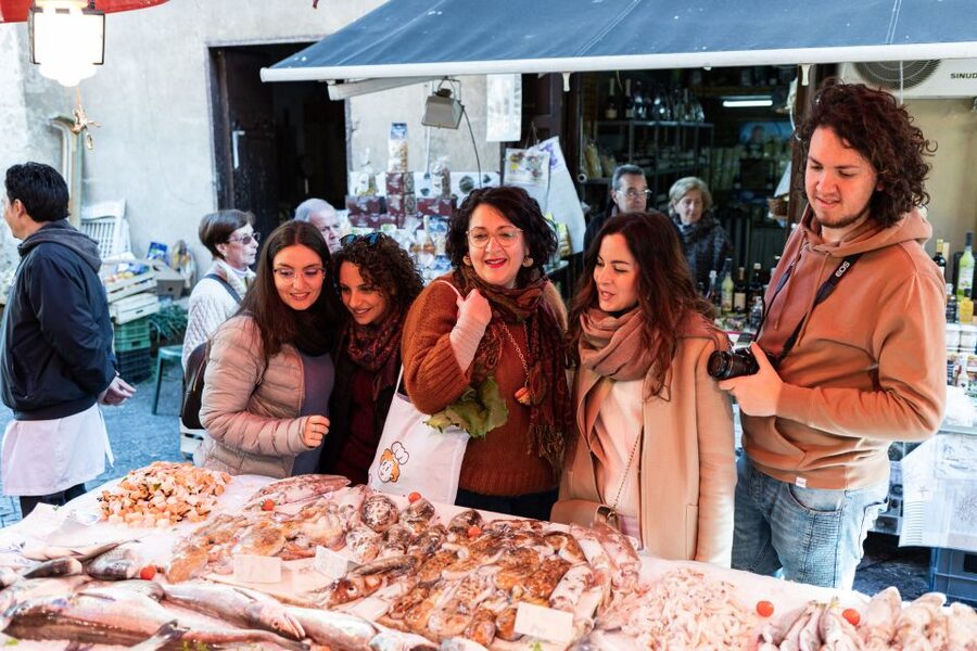 Verona: Market and Cooking Class at a Local's Home - Shopping for ingredients: what you learn in Verona’s market stops