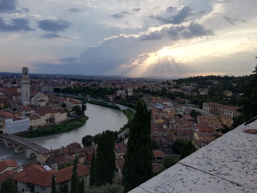 Verona: Night Walking Tour - Key highlights you’ll feel right away