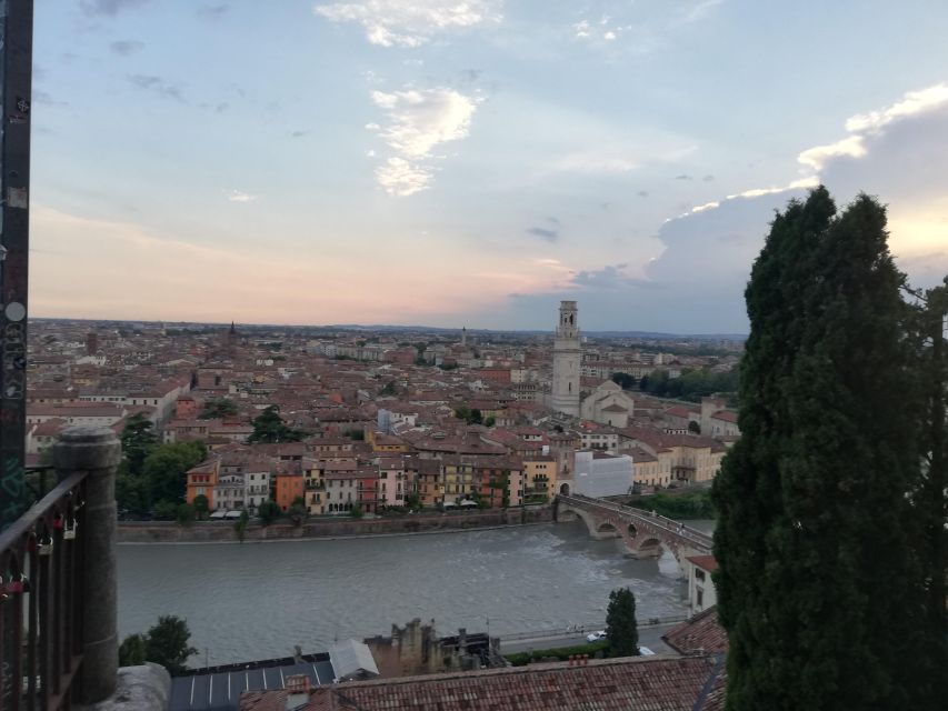 Verona: Night Walking Tour - Piazza Erbe after dark: Verona’s lively center in slower motion