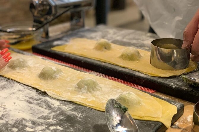 Verona: Pasta and Tiramisu Cooking Class With Free Flowing Wine - Key highlights you’ll feel right away