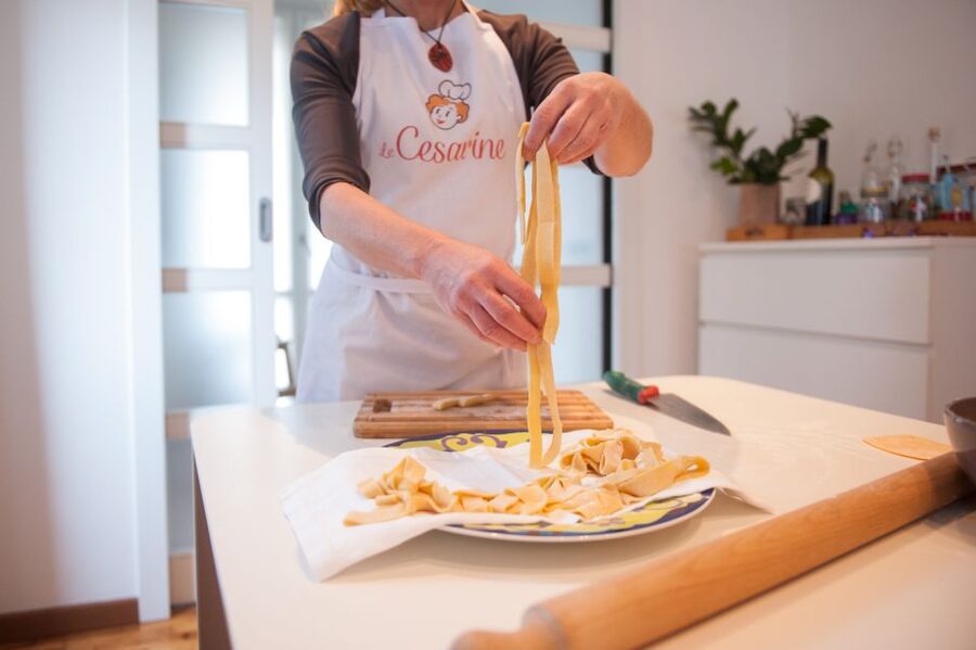 Verona: Pasta & Tiramisu Cooking Class at a Local's Home - Who should book this Verona pasta and tiramisu class
