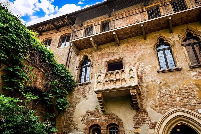 Verona Private Guided Walking Tour, Romeo & Juliet and More - Why a private, express walking tour fits Verona best