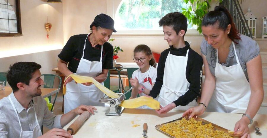 Verona: Tortellini Cooking Class and Lunch with Mamma Ivana - Why tortellini tastes better when you make the Love Knot