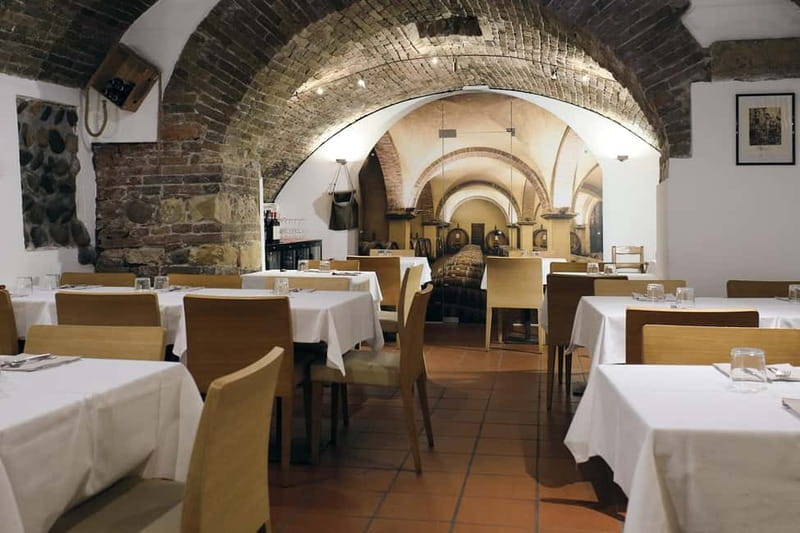 Verona: Wine Tasting Workshop near Juliet's Balcony - Who should book this wine tasting (and who might skip it)