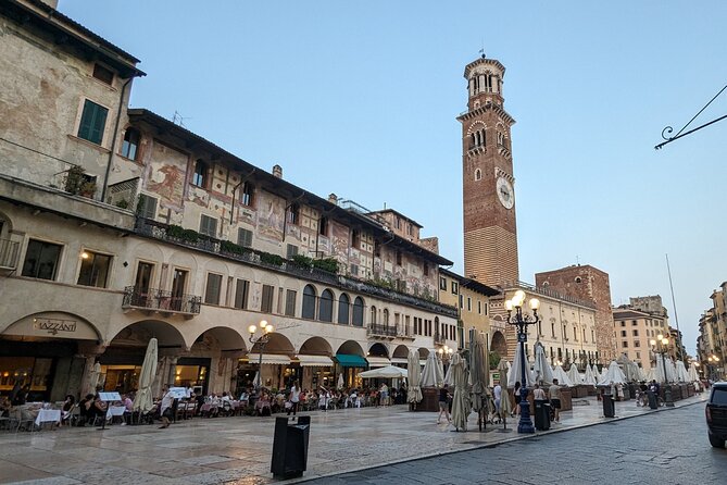 Walking Tour in Verona: 9+ Landmarks with Live Guide - A 90-Minute Verona Starter Kit That Feels Like Real Sightseeing